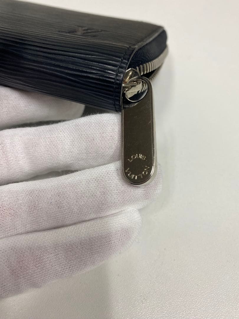 ルイヴィトン エピ ジッピーウォレット 長財布 ブラック 黒