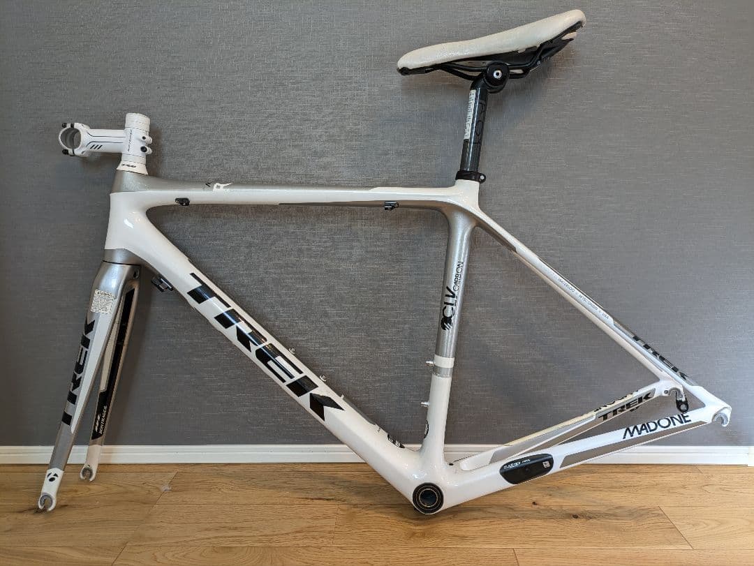 TREK　フレーム　カーボン