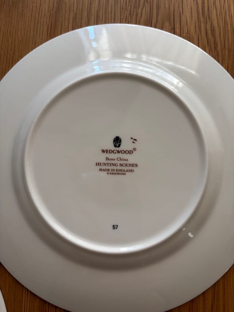 ウェッジウッド ハンティングシーン　黒壺　ケーキプレート 2枚セット
