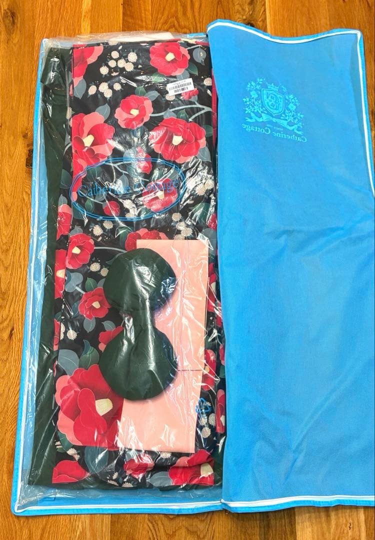 キャサリンコテージ　袴セット　160cm　半衿付き肌襦袢　椿　黒　緑　レトロ