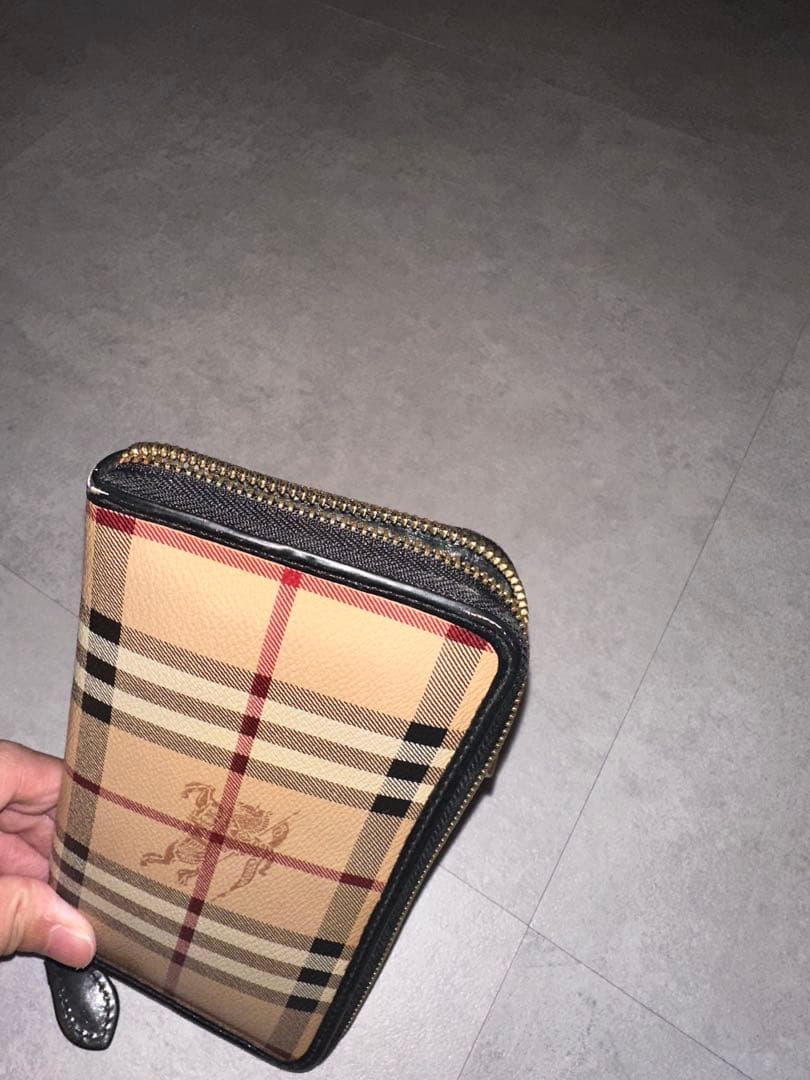 【極美品】BURBERRY バーバリー 長財布 ラウンドファスナー ノバチェック