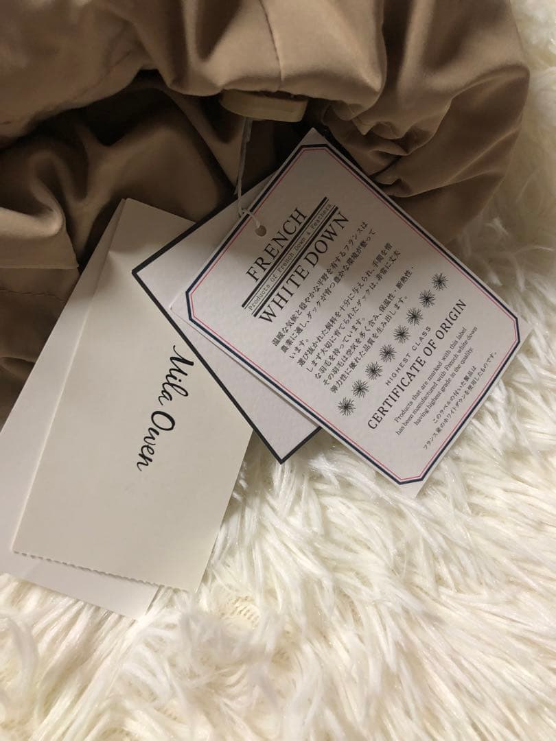 Mila Owenフード付きパテッドフレンチダウンベスト ベージュ