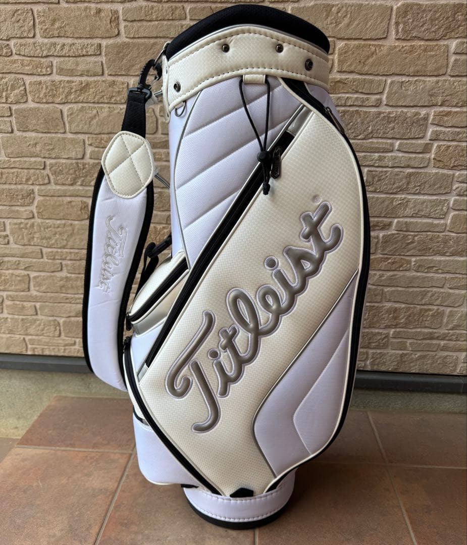 希少　美品　大容量　Titleist タイトリスト キャディバッグ９型　ホワイト