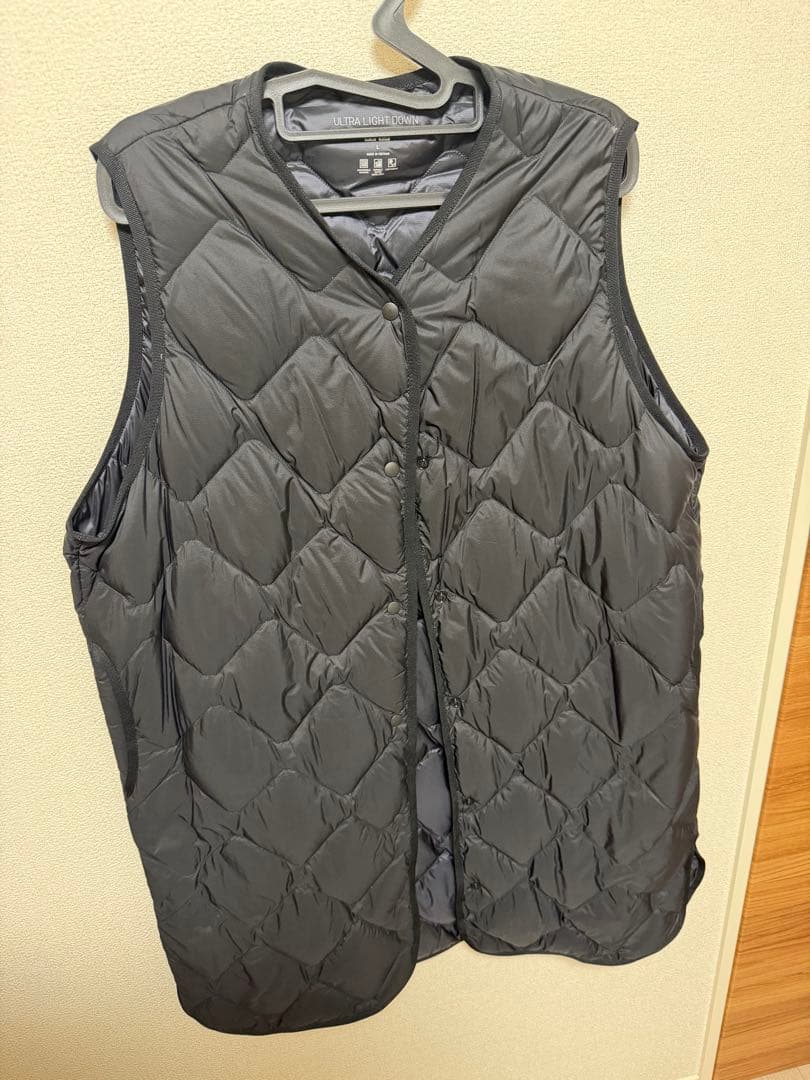 UNIQLO ウルトラライトダウンロングベスト BLACK