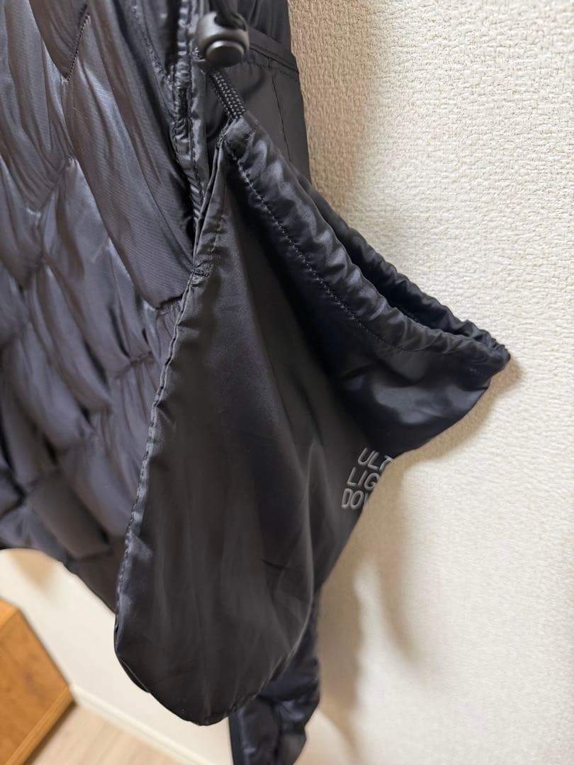 UNIQLO ウルトラライトダウンロングベスト BLACK