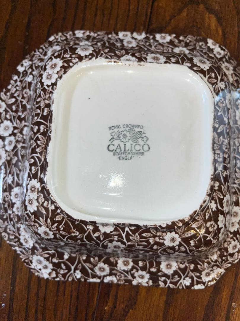 イギリス　ヴンテージ　バーレイ　burleigh ブラウンキャリコケース