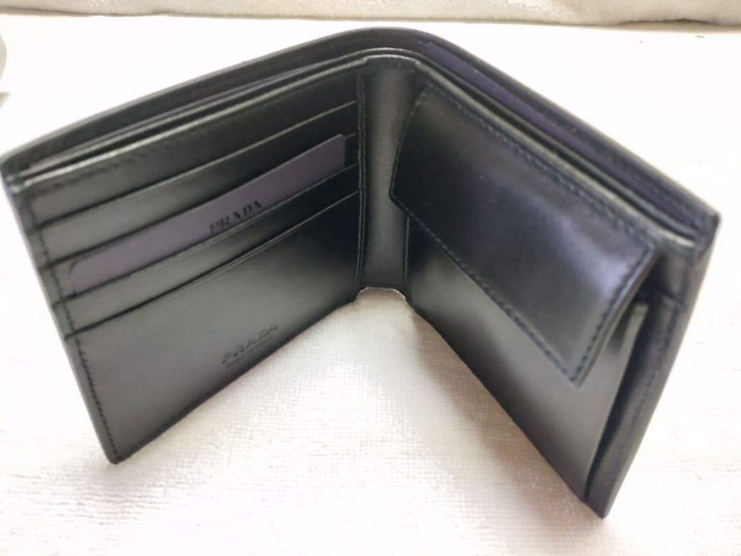 新品　PRADA　メンズ 二つ折り財布 2MO738　SAFFIANO　ブラック