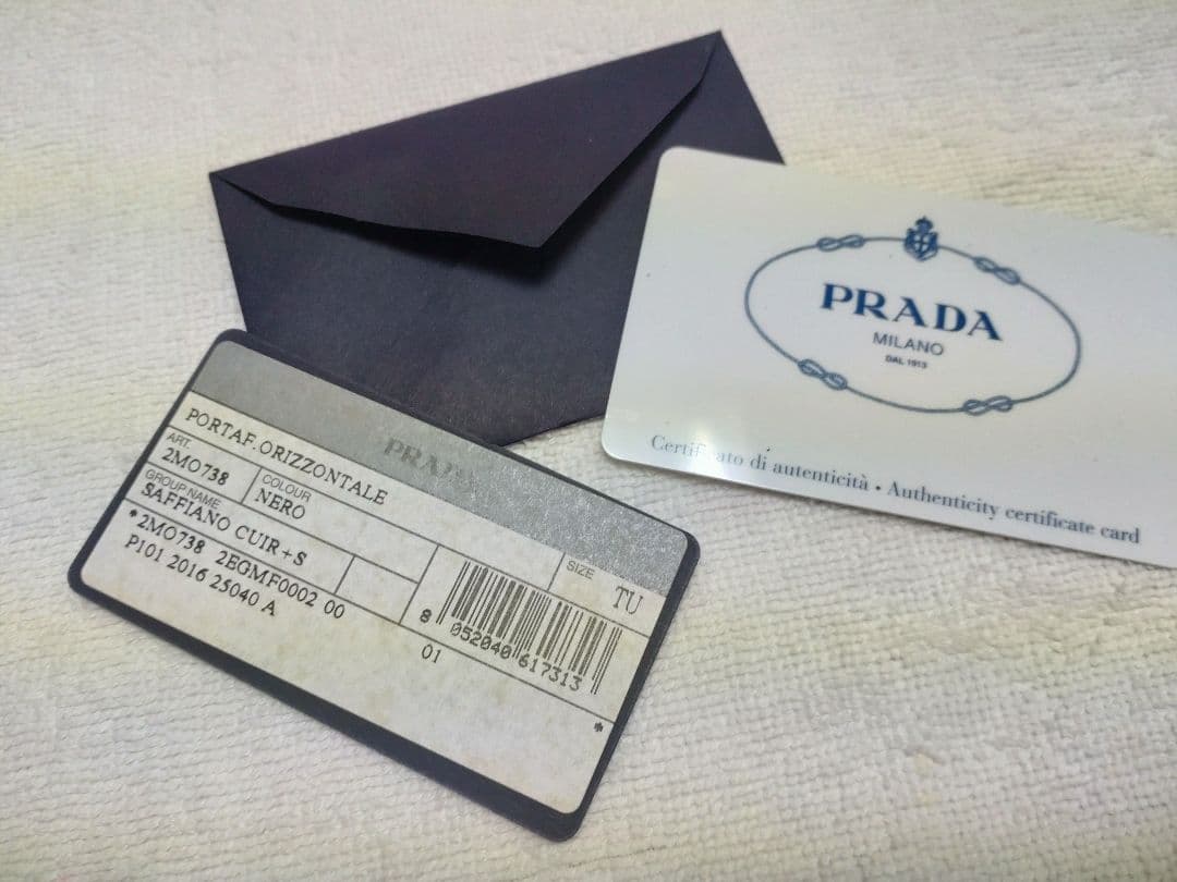 新品　PRADA　メンズ 二つ折り財布 2MO738　SAFFIANO　ブラック