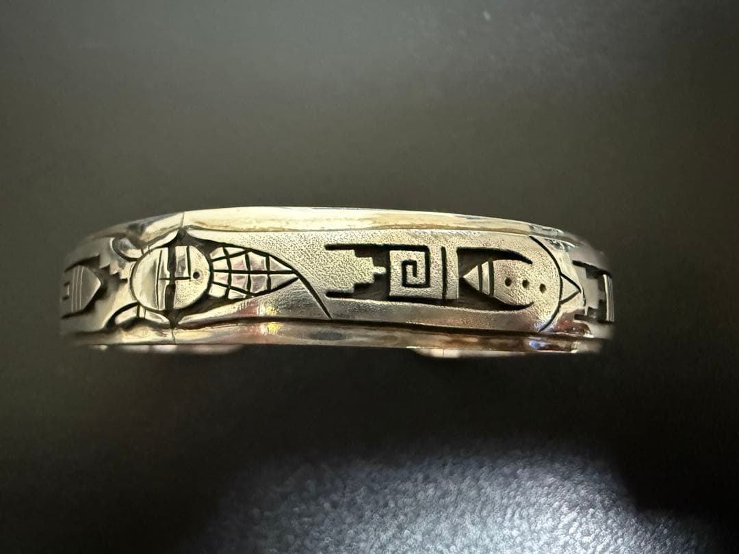 ホピ族 ／ベラ タワホングヴァ作 オーバーレイ バングル