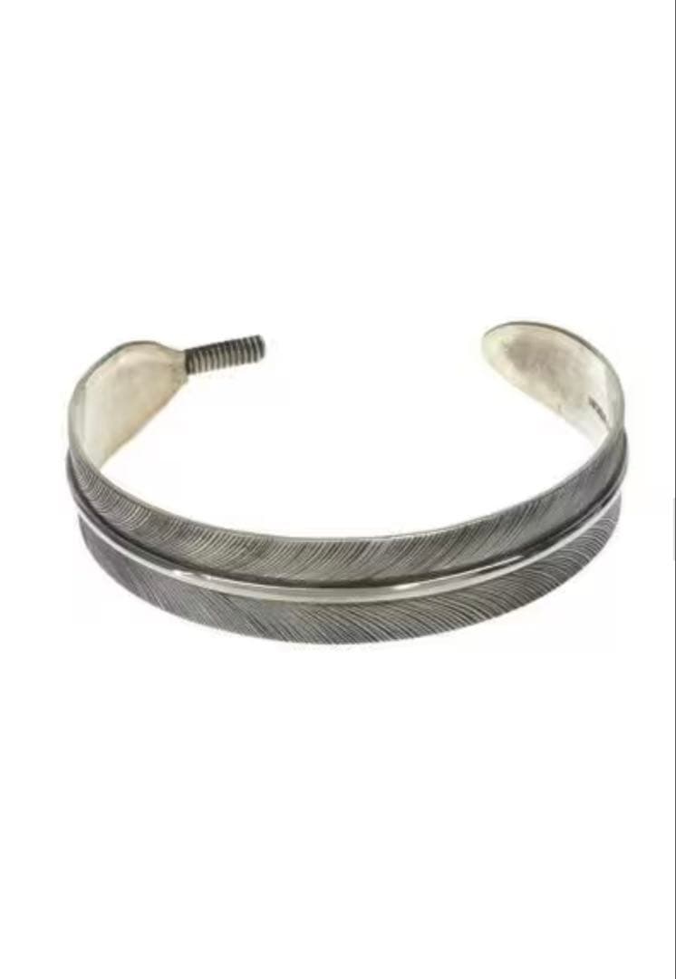 インディアンジュエリー LENA PLATERO フェザー シルバーバングル