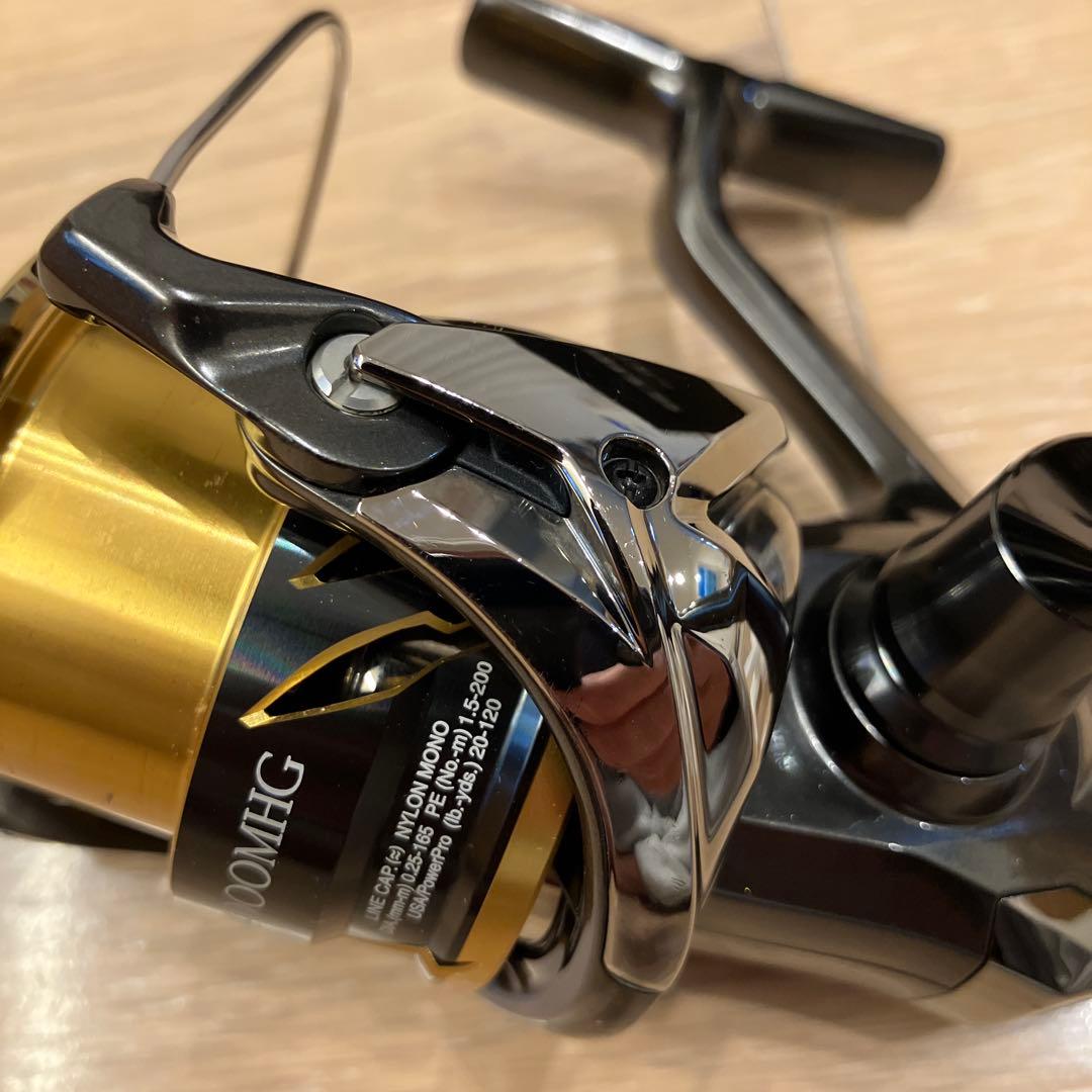SHIMANO スピニングリール 20ツインパワー 中古