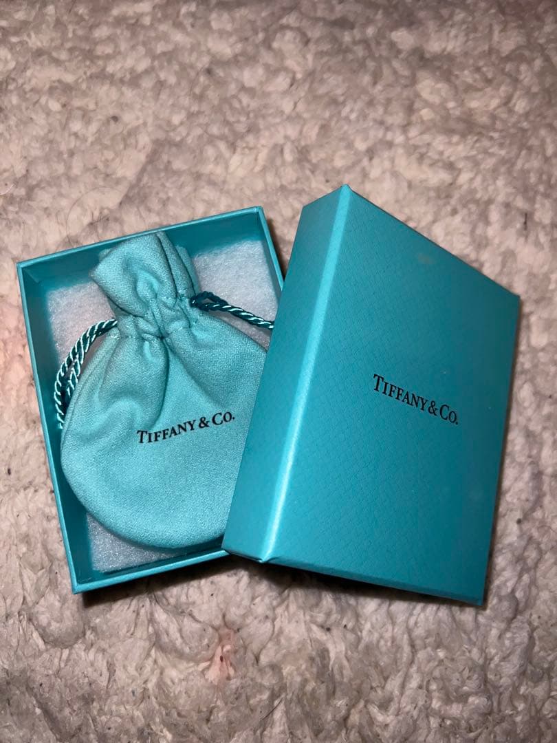 ティファニー　ブレスレットラビング ハート アロー ブレスレット