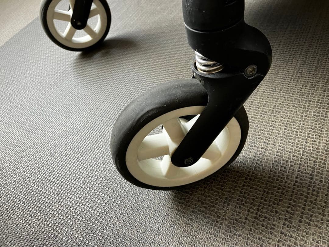 cybex サイベックス EEZY SB2 ベビーカー ベージュ　22kgまで