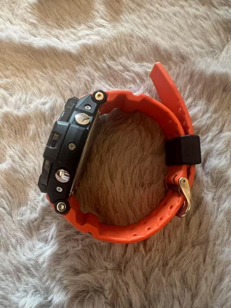 【美品】G-SHOCK 腕時計GA-1000-4A