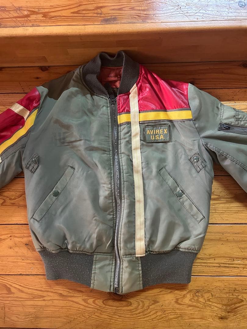 AVIREX MA-1 フライトジャケット グレー/レッド/イエロー