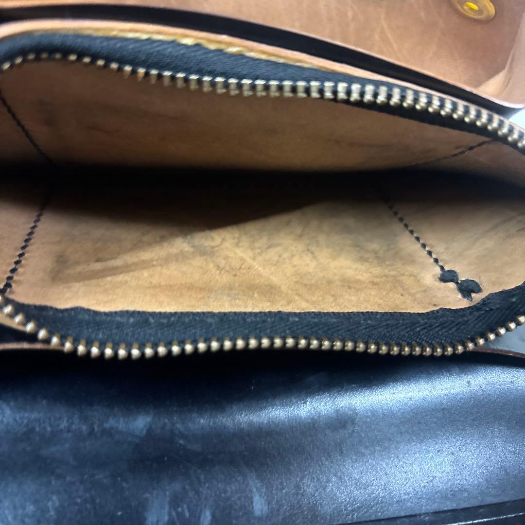 トラッカーウォレット　コードバン ゴールド42TALONジップ　ボタン留め　茶芯