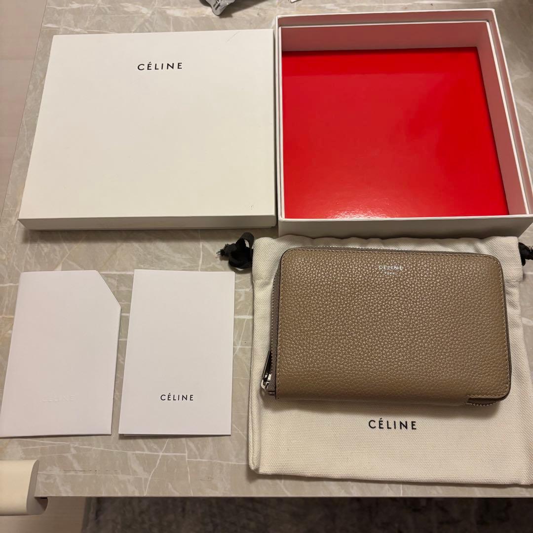 セリーヌ 2つ折り財布 ベージュ