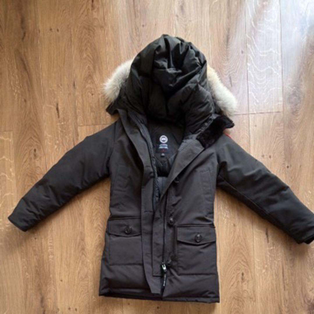   ダウンジャケット 　ブロンテ　Mサイズ