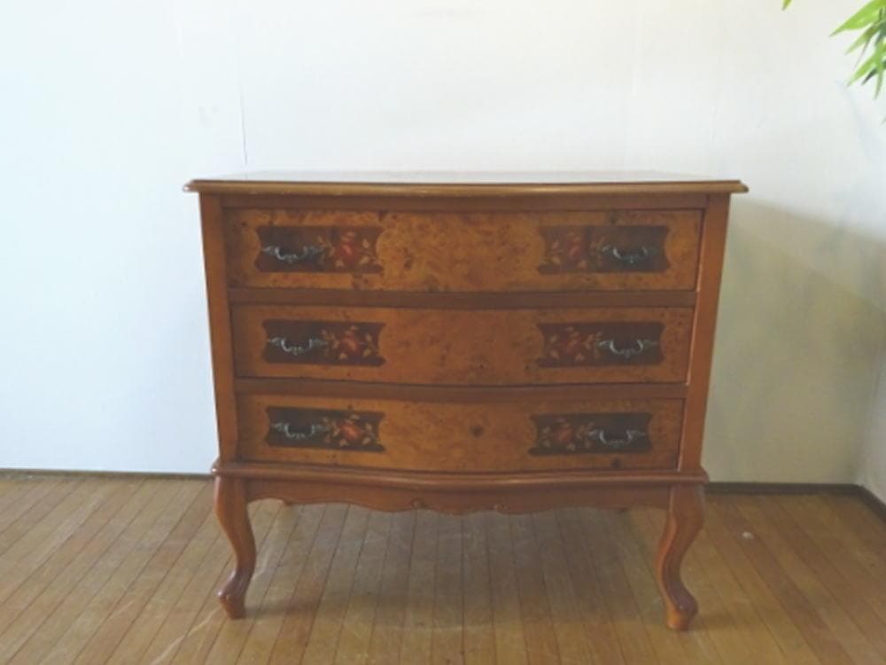 イタリア家具　3段チェスト　玉杢　猫脚　象嵌細工　高級クラシック　エレガント