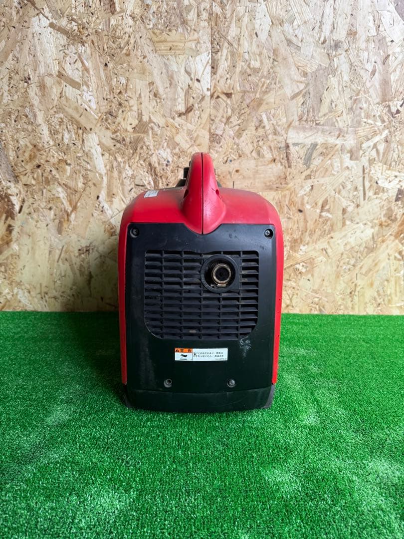 『整備済み』新ダイワ900M インバーター発電機 防災 動作確認済釣り キャンプ