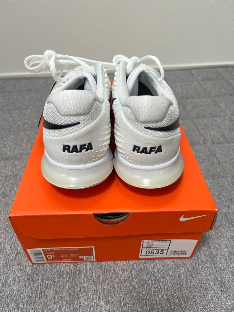 ⭐︎新品⭐︎【NIKE】テニスシューズ　RAFA