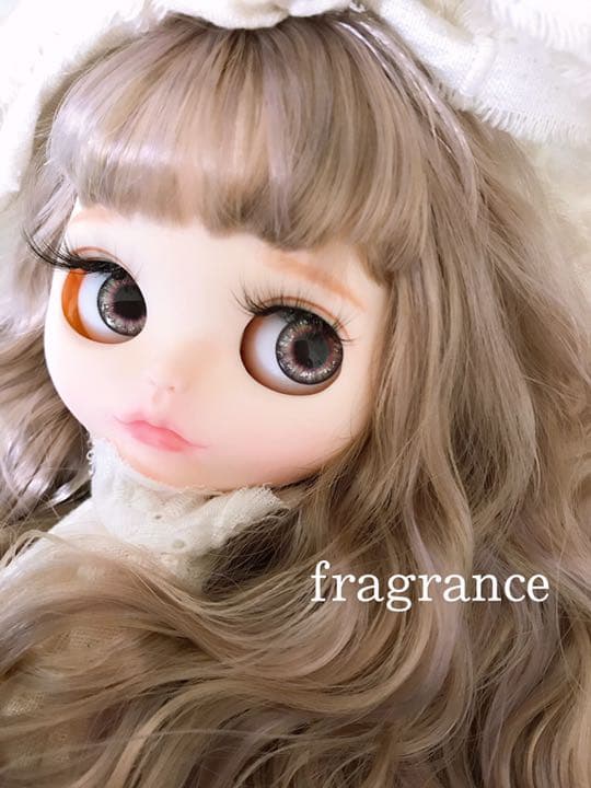 ☆アイシードール☆ カスタムドール　白肌　ブラウンパープルmix