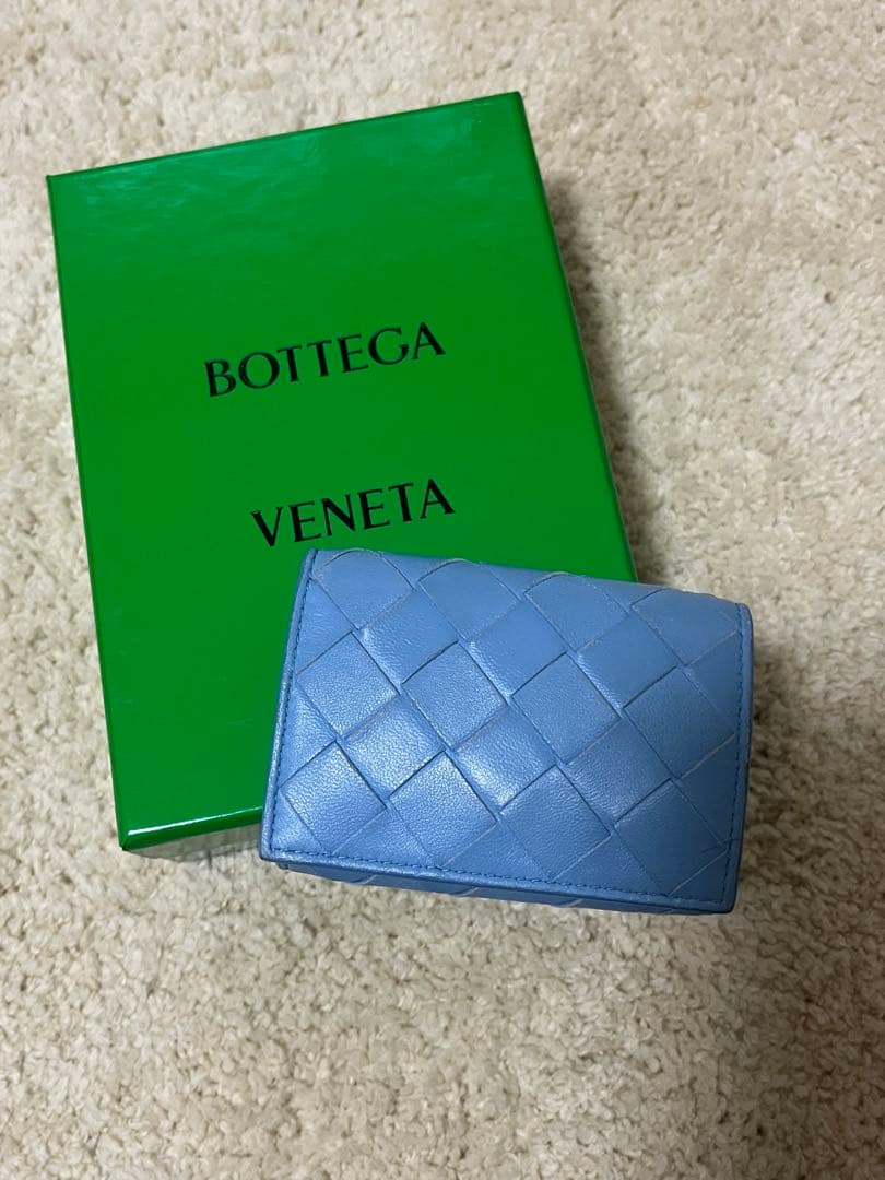 ボッテガヴェネタ イントレチャート タイニー三つ折りウォレット