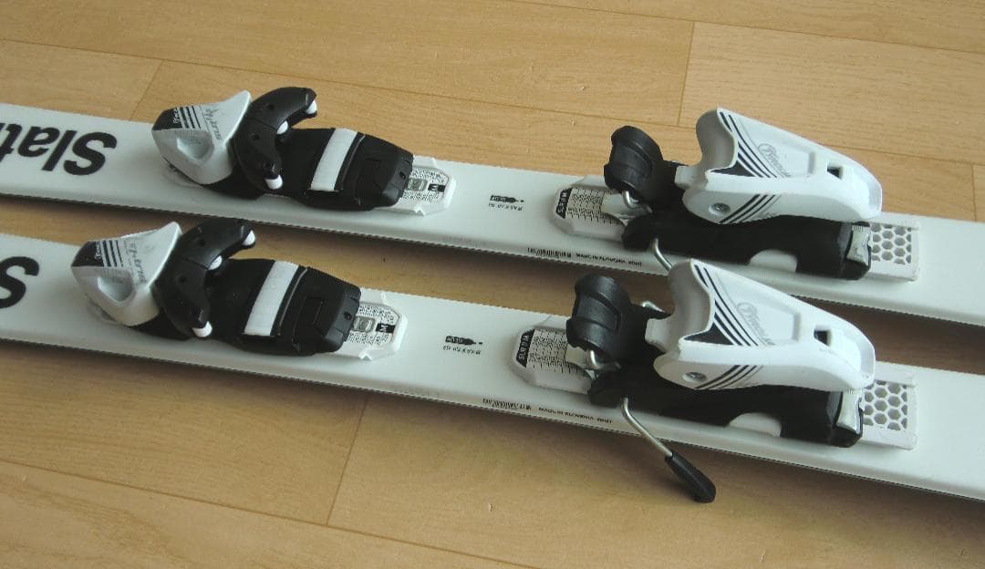 ■■送料無料■Slatnar■子供用スキーセット■板120靴22.5■WAX済■