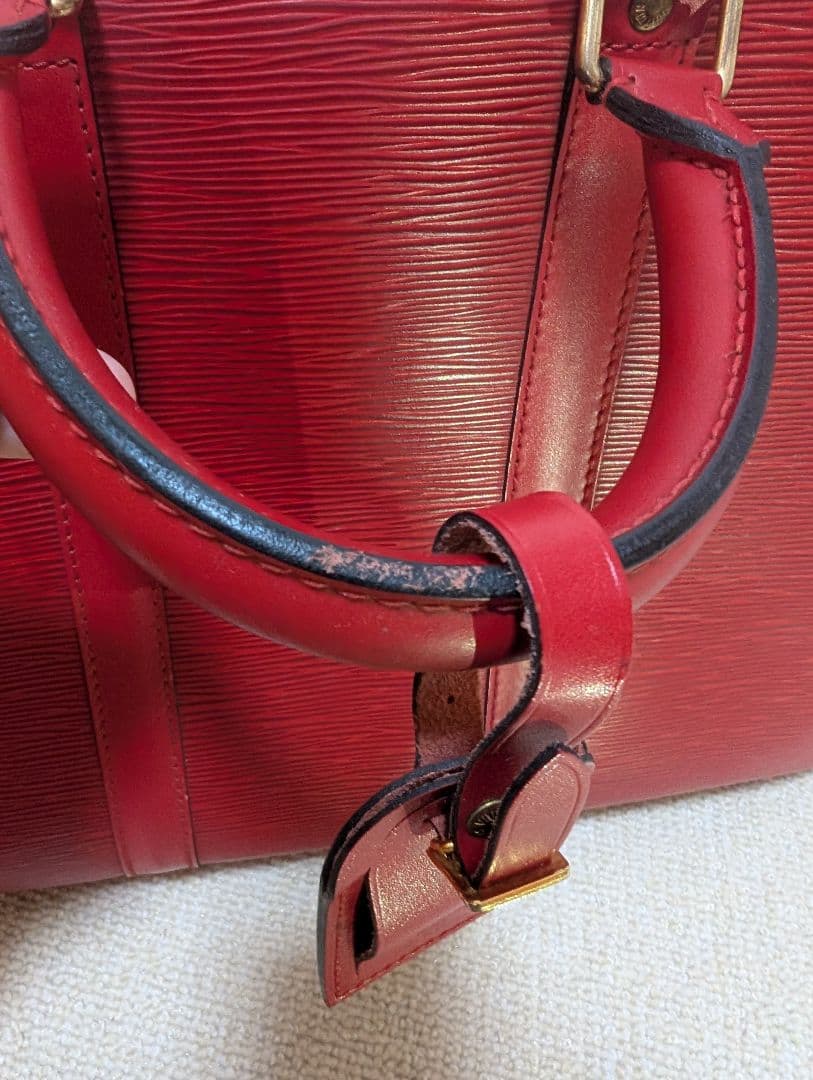 美品　ルイヴィトン エピ ボストンバッグ　赤