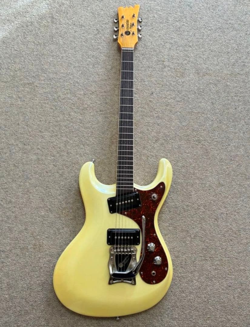 新品同様！３１日まで価格モズライト スーパーエクセレント‘65 黒雲製3.4キロ