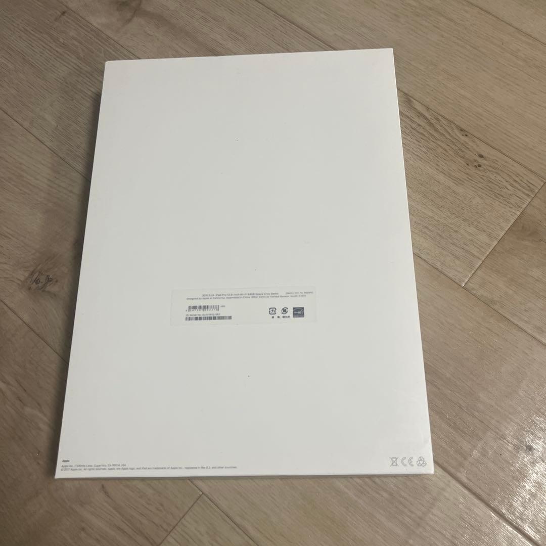 Apple iPad 12.9 第二世代　64GB スペースグレー