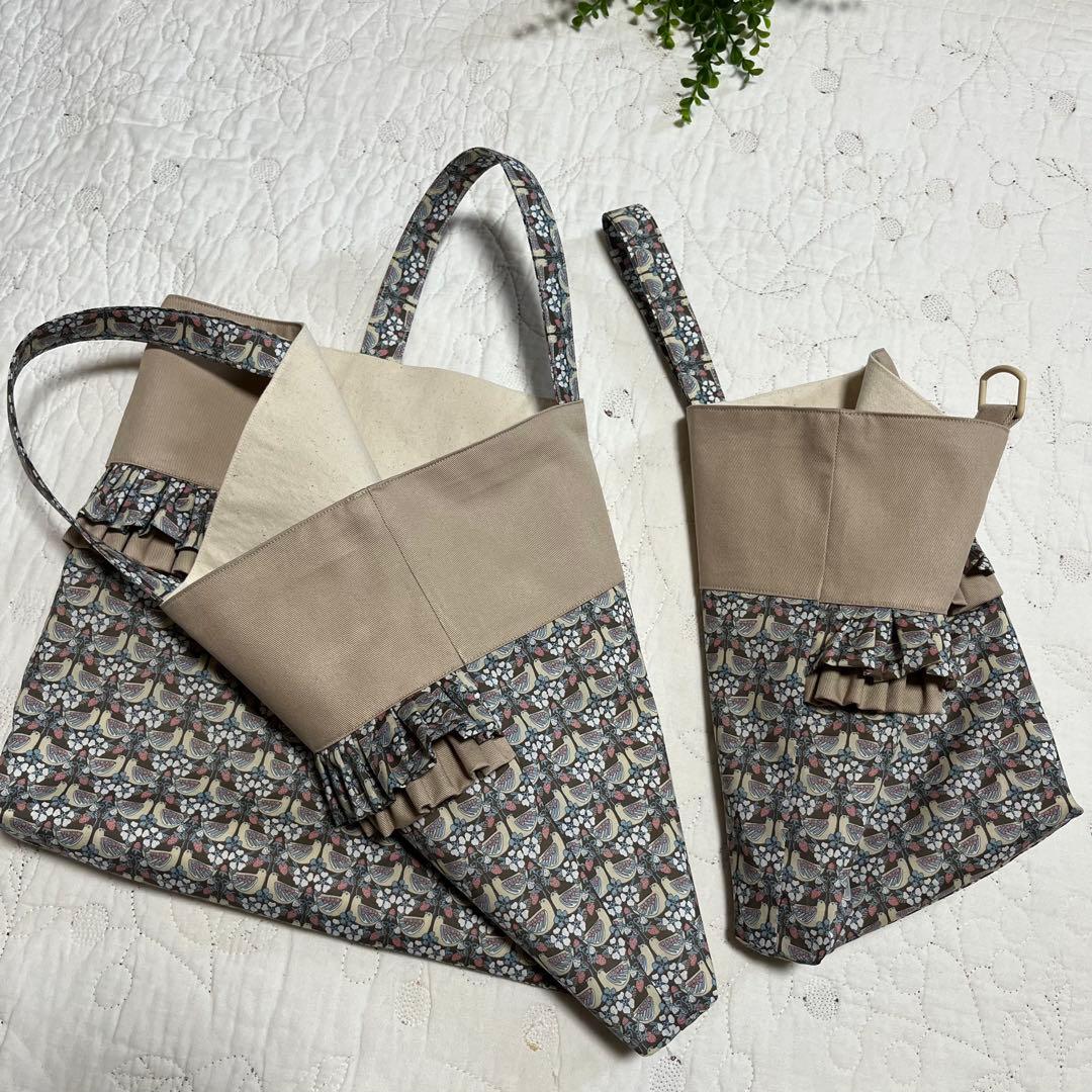 手提げバッグ　お着替え袋　上靴袋　3点　リバティ　ストロベリーフィースト　入園