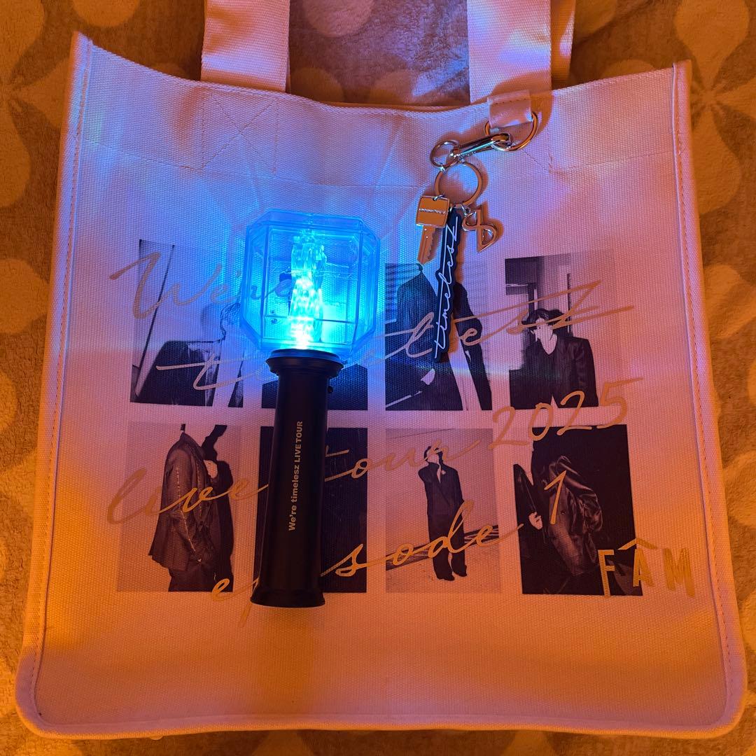 timelesz ペンライト キーリング バッグ
