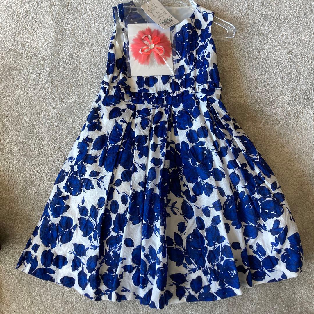 ファミリア　ワンピース　120cm ブローチ　ペチコートつき　新品