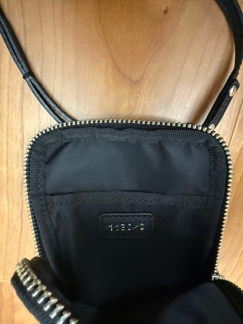 【新品】フェリージ 財布 ネックウォレット ブラック