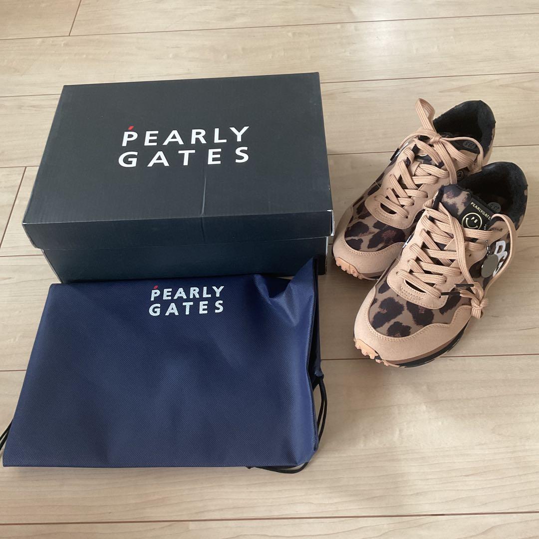 【新品】パーリーゲイツ　ゴルフシューズ　23.5センチ　エコメルカリ便可能な方