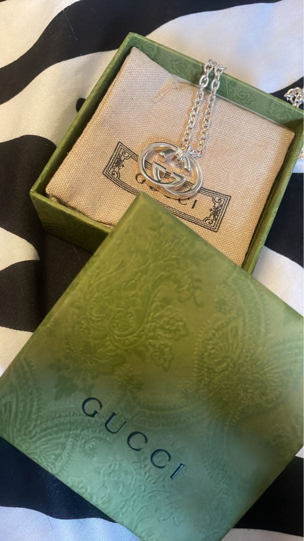 GUCCI シルバー ネックレス