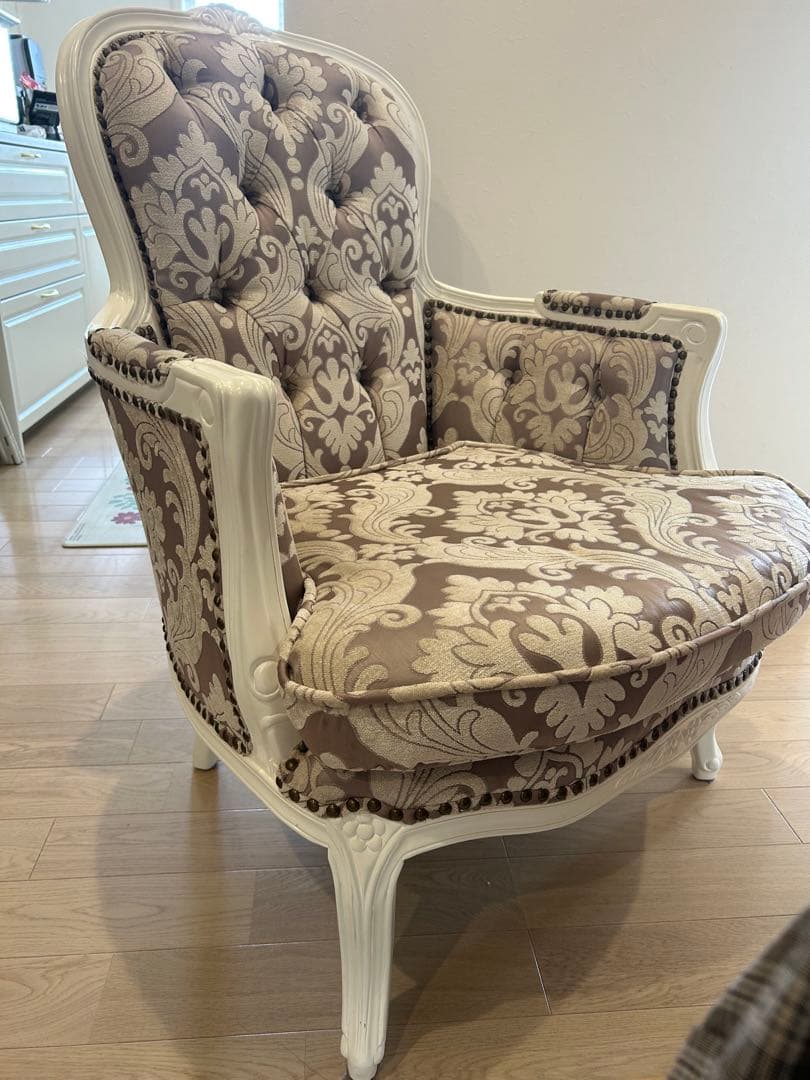 【値下げ】ロココ調　1人用ソファー　アンティーク　ピンクダマスク　椅子　北欧風