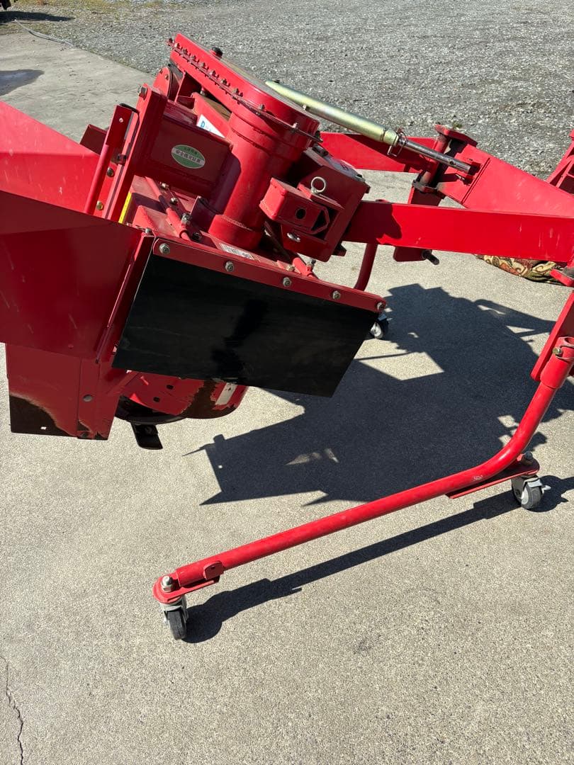 ニプロ溝掘機OM-311 群馬県高崎市引取り限定