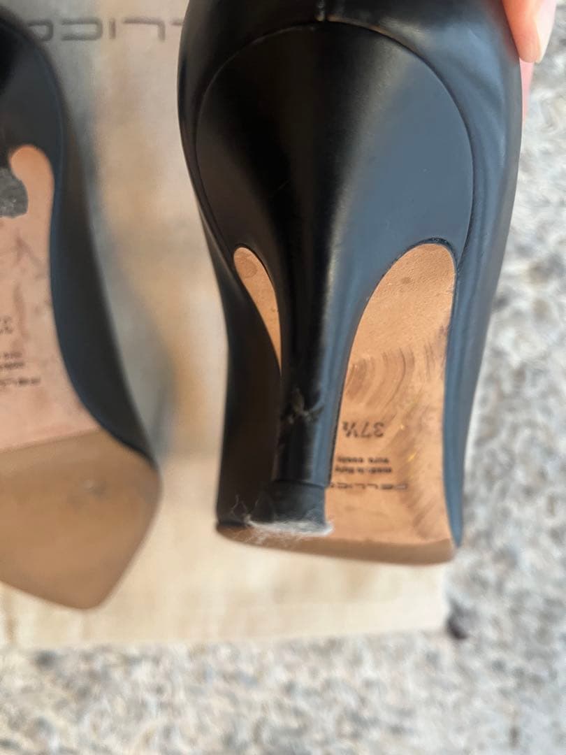 ペリーコ　24.5㎝　6㎝ヒール　黒パンプス