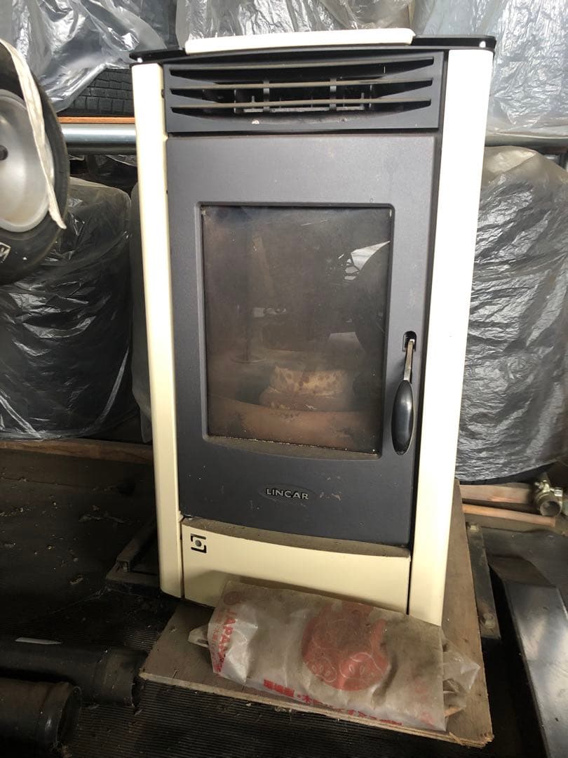 LINCAR スタンド型ストーブ ホワイト/ブラック ペレットストーブ