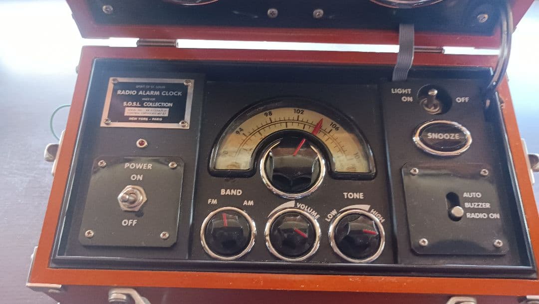 ビンテージ　スピリット　オブ　セントルイス　ラジオ　アラームクロック　　動作品