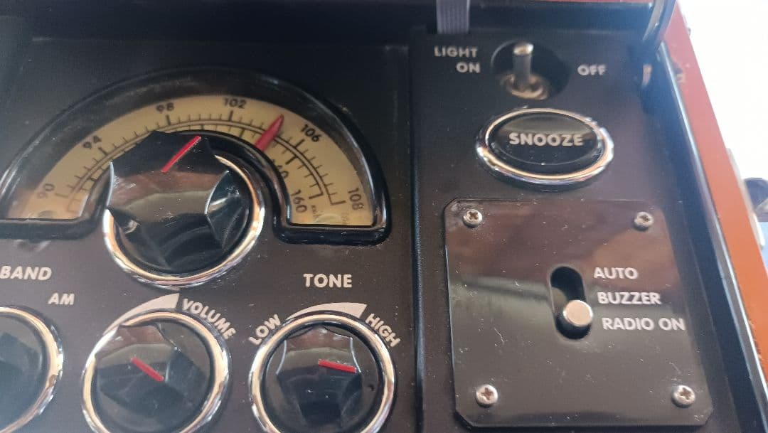 ビンテージ　スピリット　オブ　セントルイス　ラジオ　アラームクロック　　動作品