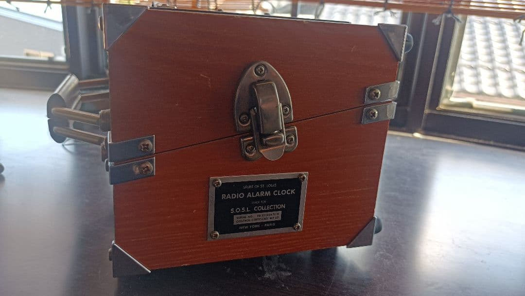 ビンテージ　スピリット　オブ　セントルイス　ラジオ　アラームクロック　　動作品