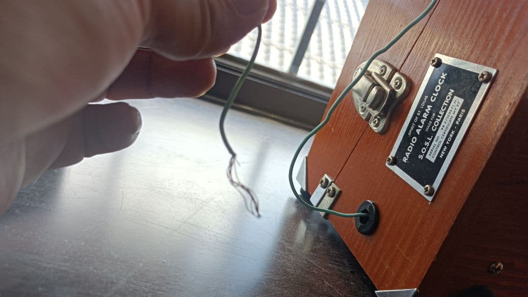 ビンテージ　スピリット　オブ　セントルイス　ラジオ　アラームクロック　　動作品