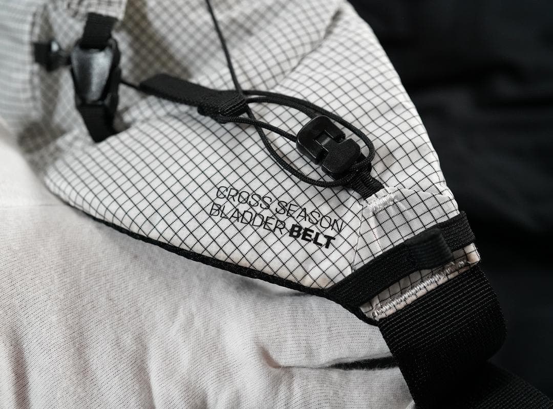 SALOMON CROSS SEASON WAIST RACE ウエストポーチ