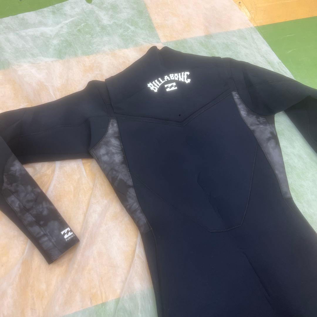 最終値下げ‼️239 BILLABONG フルスーツ ブラック