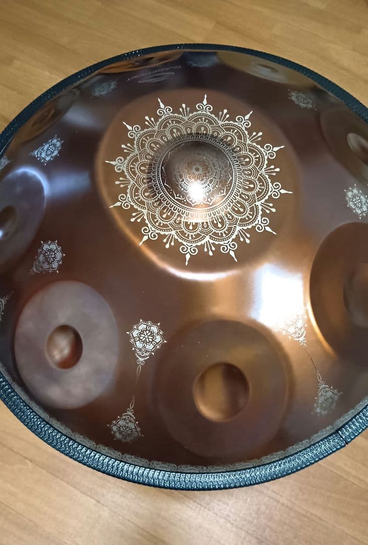 新品ハンドパン 9音 18インチ Gマイナー ヨガ瞑想 楽器スタンド 曼荼羅模様
