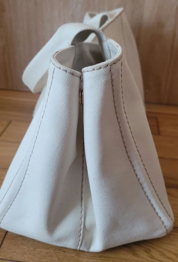PRADA カナパ ホワイト トートバッグ