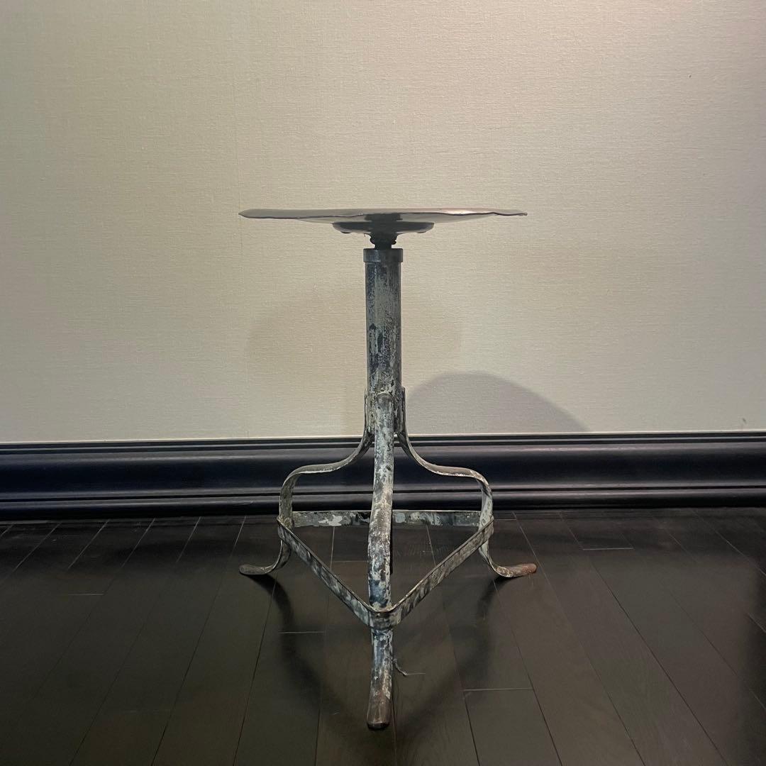 アンティークスツール(スチール製)